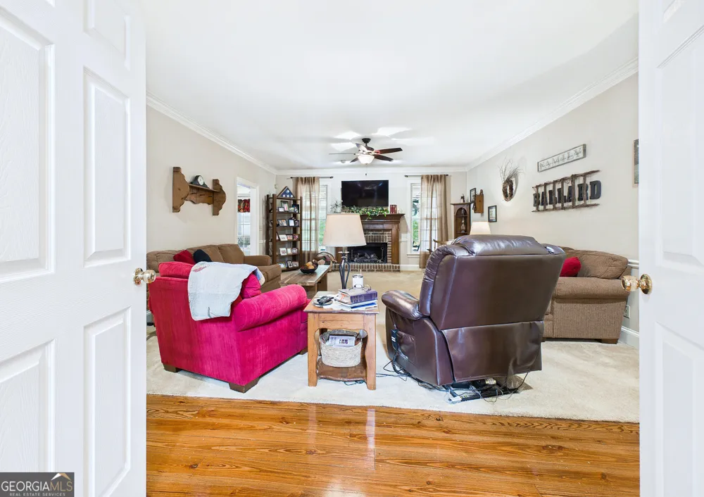 5771 Rogers RD Lizella, GA 31052