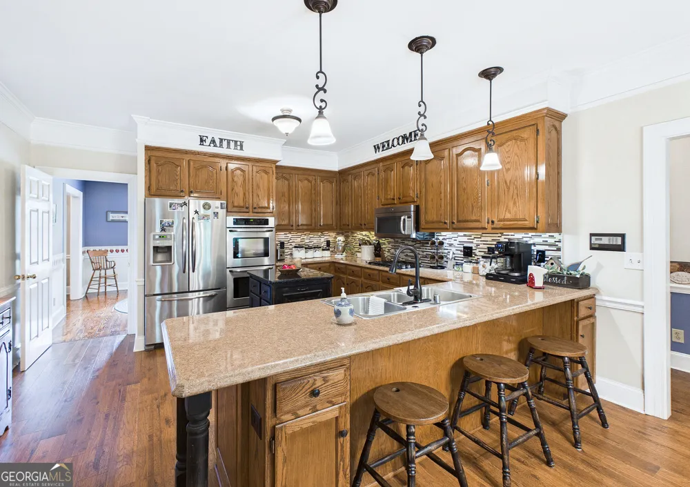 5771 Rogers RD Lizella, GA 31052