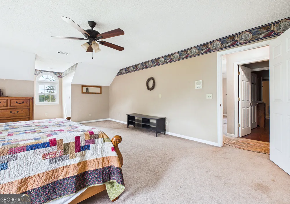 5771 Rogers RD Lizella, GA 31052