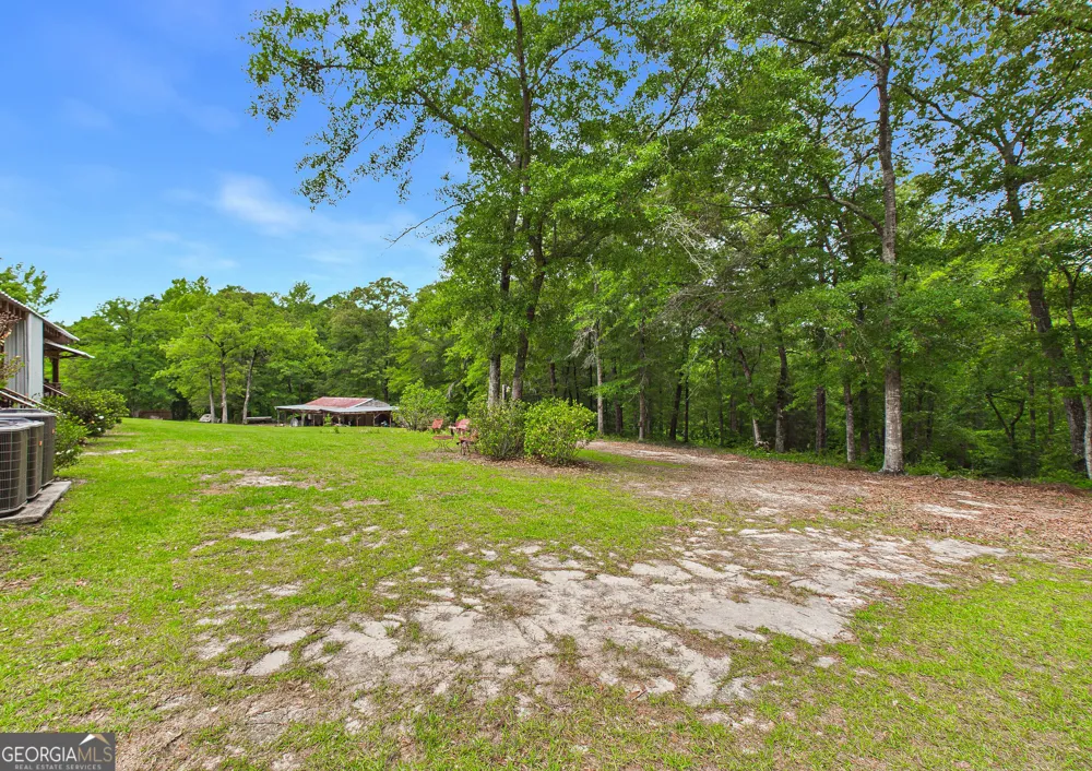 5771 Rogers RD Lizella, GA 31052