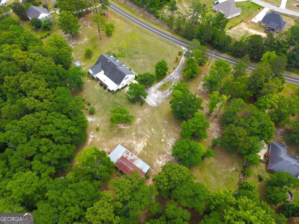 5771 Rogers RD Lizella, GA 31052