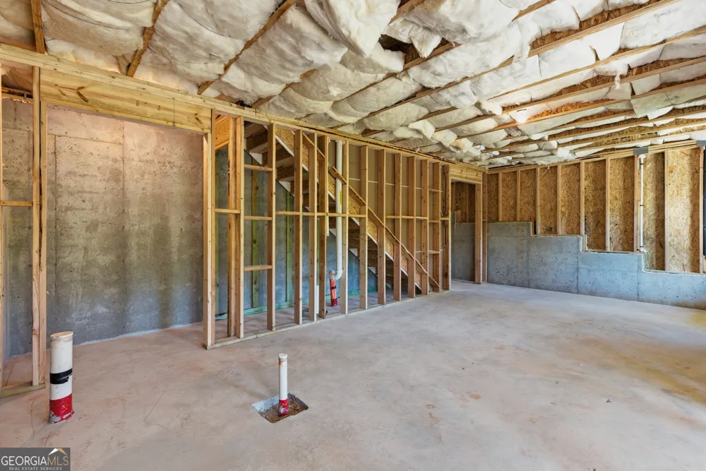 2684 Jordan LN Lithia Springs, GA 30122