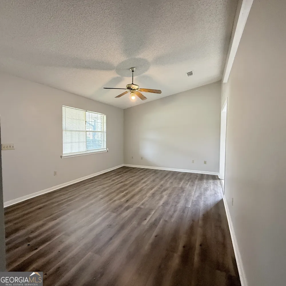 61 Kyle LN Hinesville, GA 31313