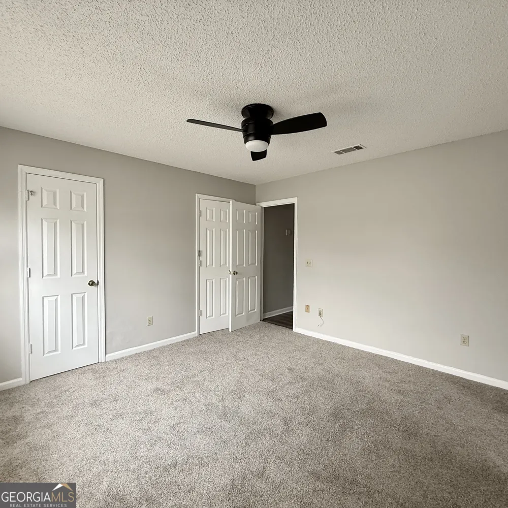 61 Kyle LN Hinesville, GA 31313