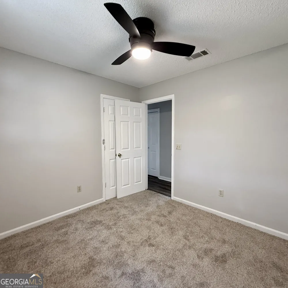 61 Kyle LN Hinesville, GA 31313