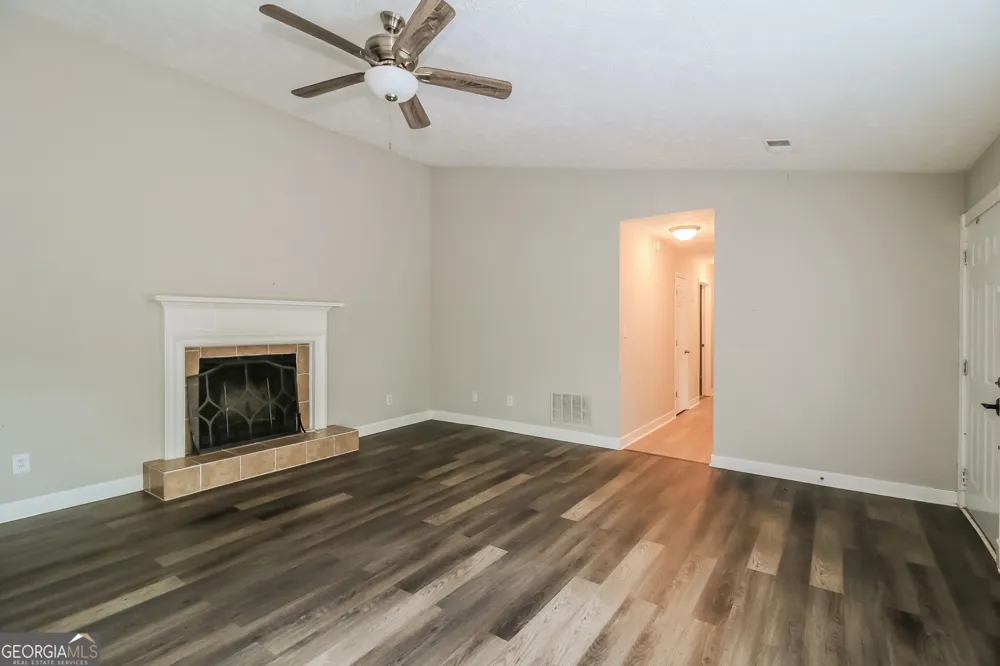 1106 Reynolds CT Morrow, GA 30260