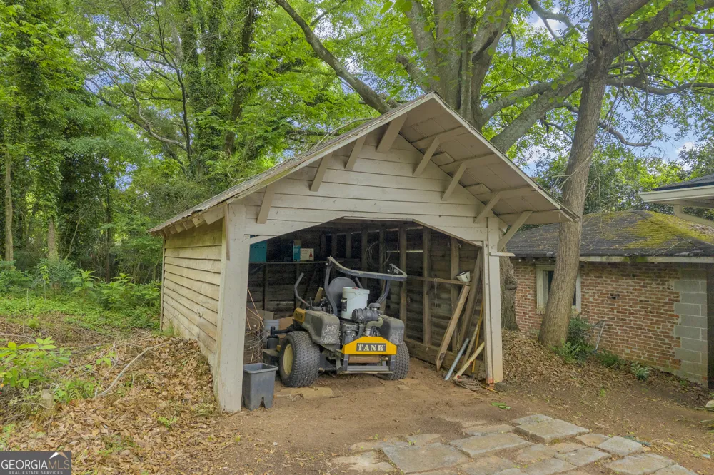 735 Bowersville RD Carnesville, GA 30521