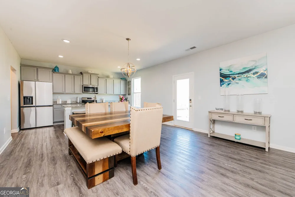 137 Red Birch LN Warner Robins, GA 31093