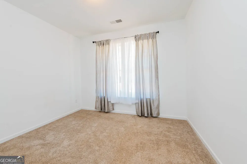 137 Red Birch LN Warner Robins, GA 31093