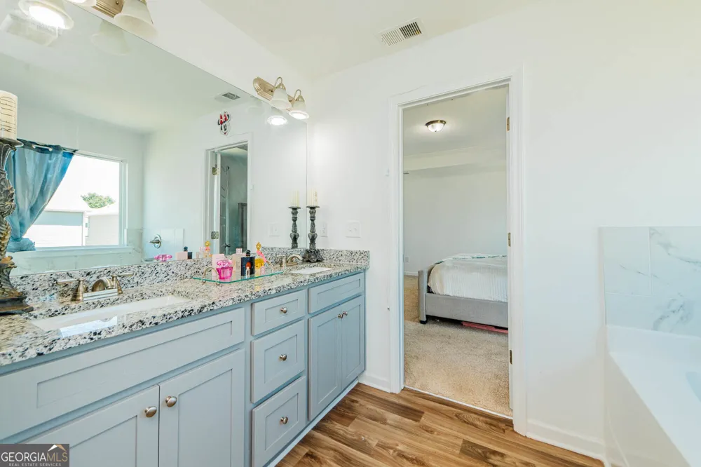 137 Red Birch LN Warner Robins, GA 31093