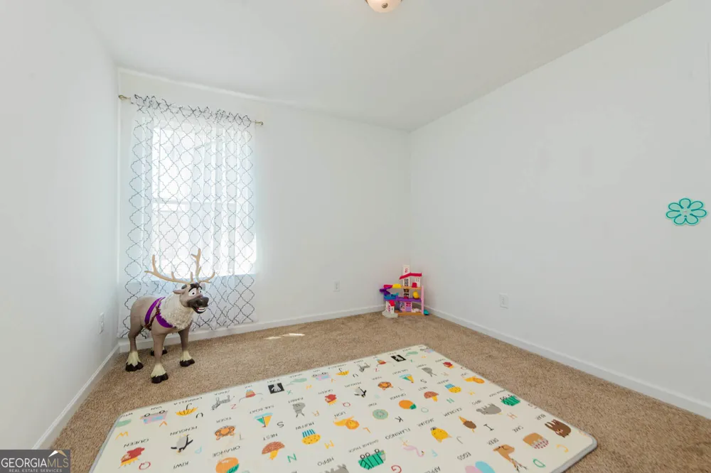 137 Red Birch LN Warner Robins, GA 31093