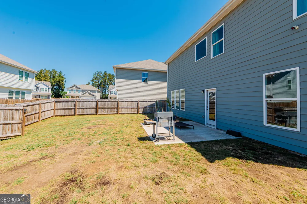 137 Red Birch LN Warner Robins, GA 31093
