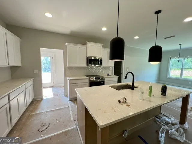 1033 Hillcrest RD Hogansville, GA 30230