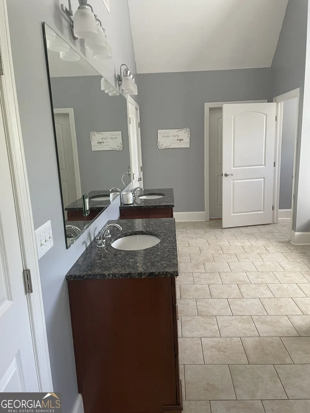 125 Night Hawk DR Alto, GA 30510