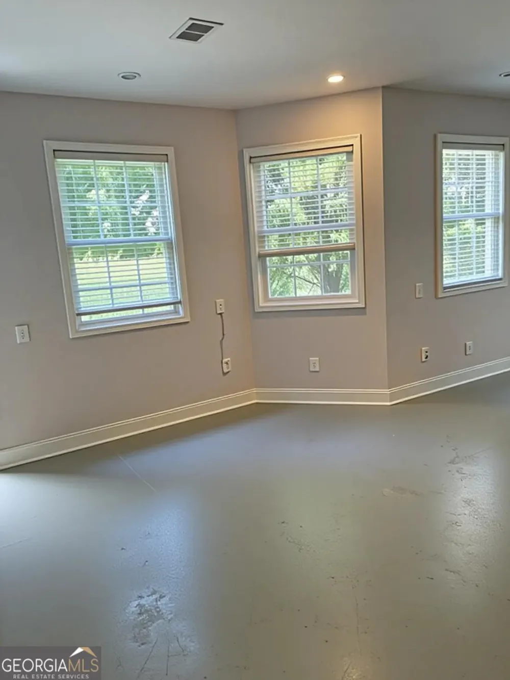 125 Night Hawk DR Alto, GA 30510