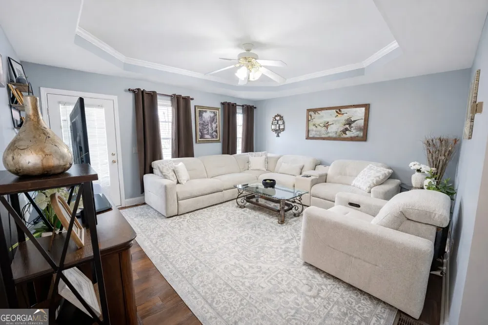 235 Cook ST Alto, GA 30510