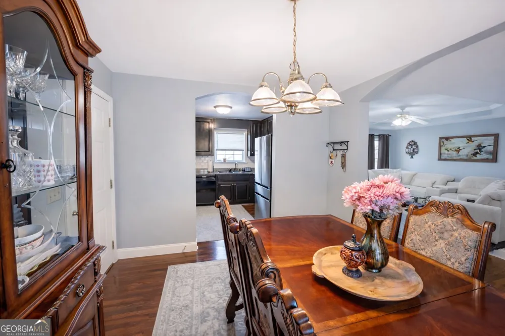 235 Cook ST Alto, GA 30510
