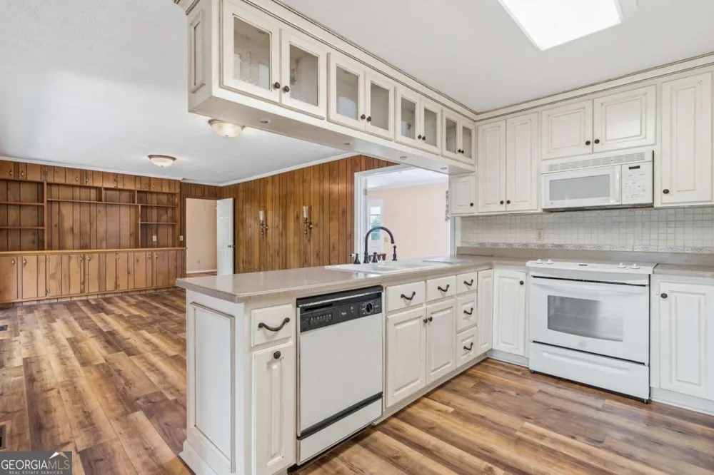 56 Claymont RD Mcintyre, GA 31054