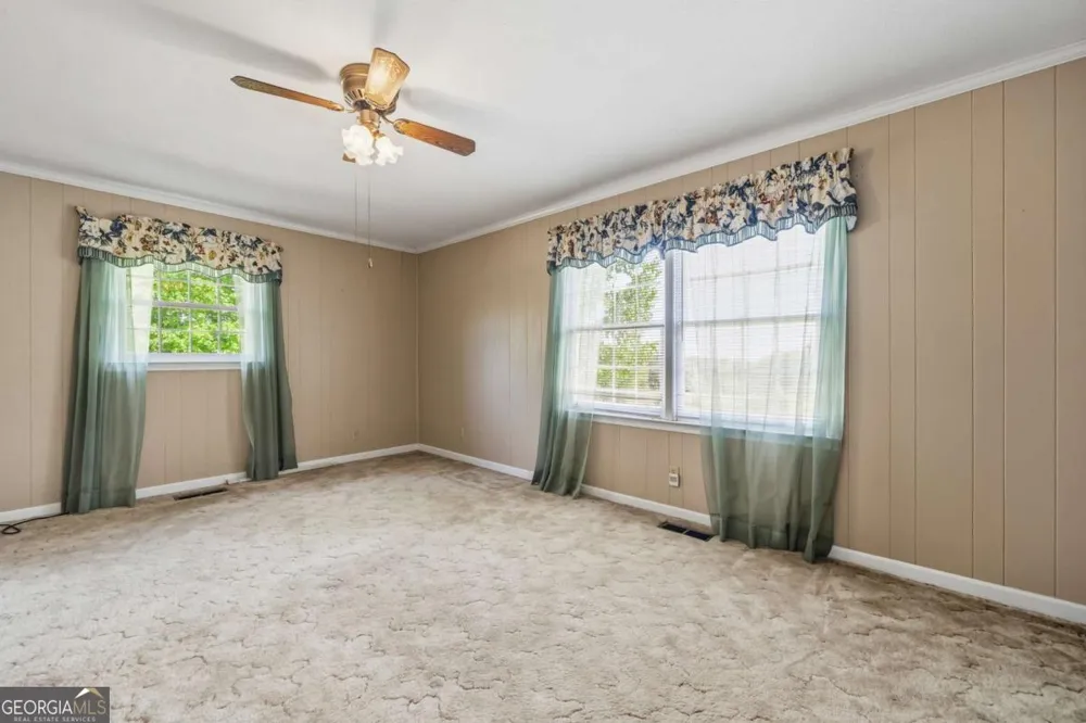 56 Claymont RD Mcintyre, GA 31054