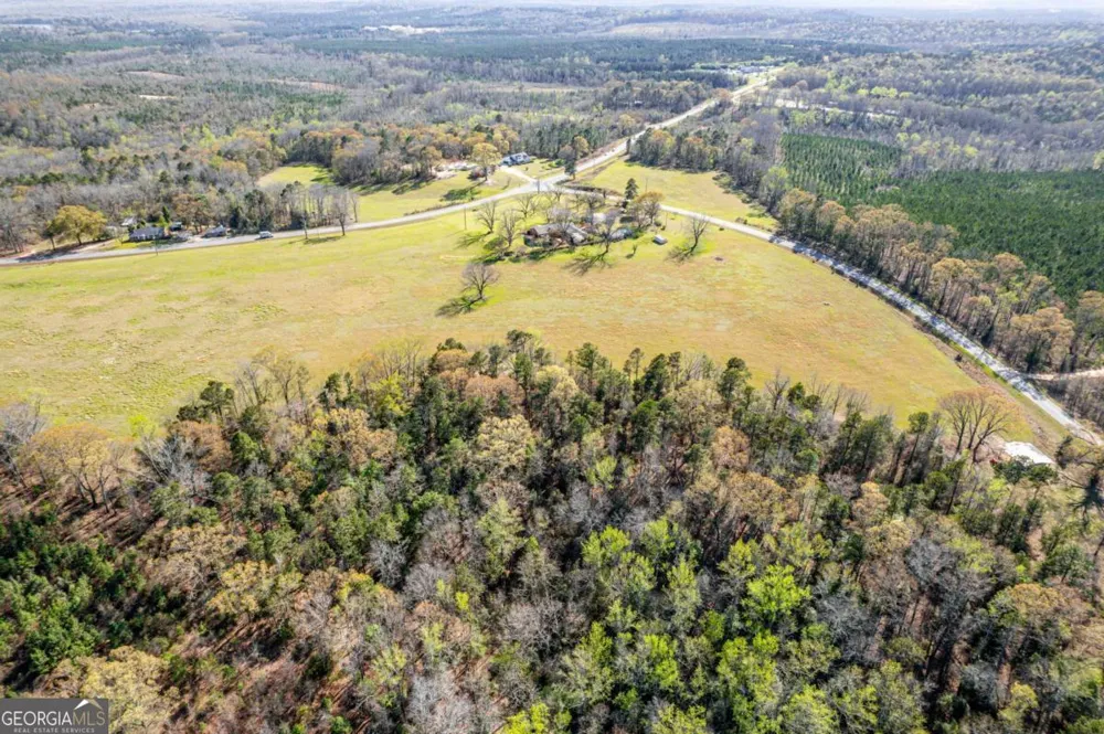 56 Claymont RD Mcintyre, GA 31054