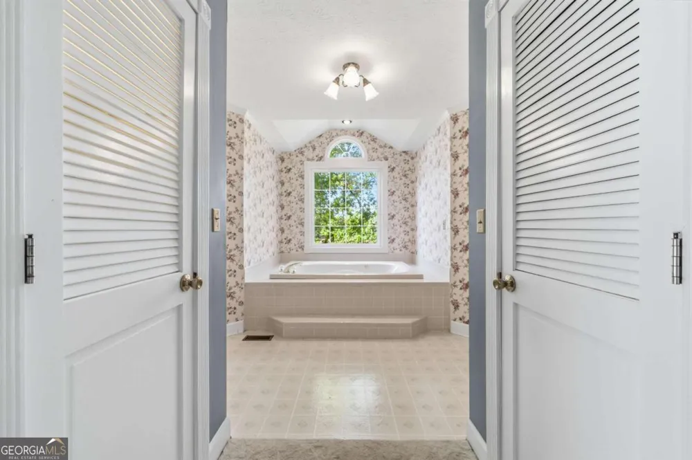 56 Claymont RD Mcintyre, GA 31054
