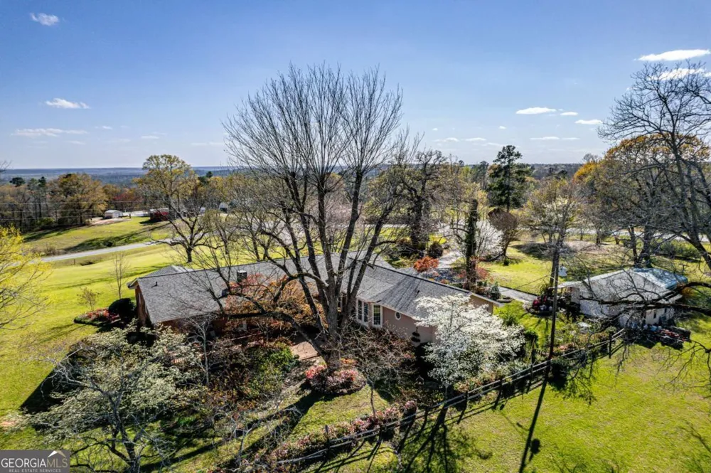 56 Claymont RD Mcintyre, GA 31054
