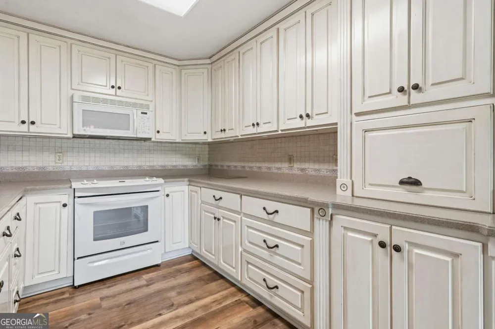 56 Claymont RD Mcintyre, GA 31054