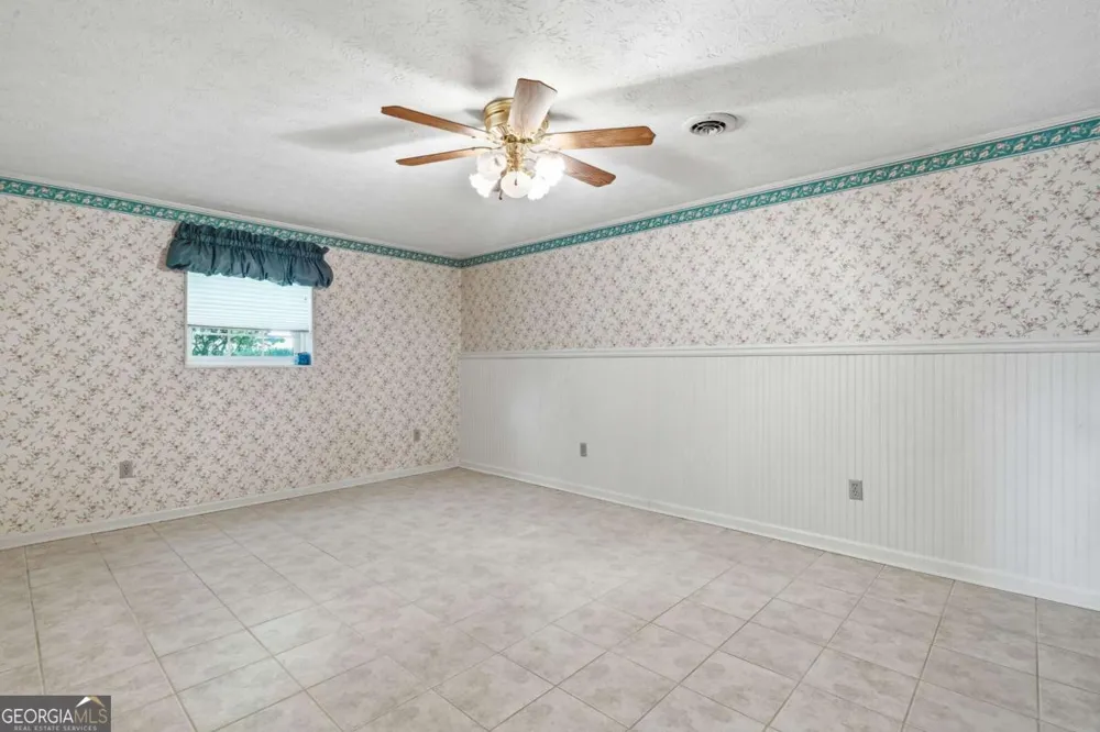 56 Claymont RD Mcintyre, GA 31054