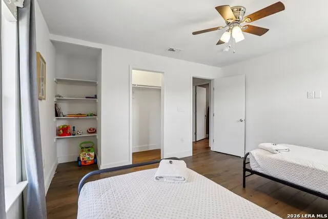 275 Stallion Springs Fischer, TX 78623
