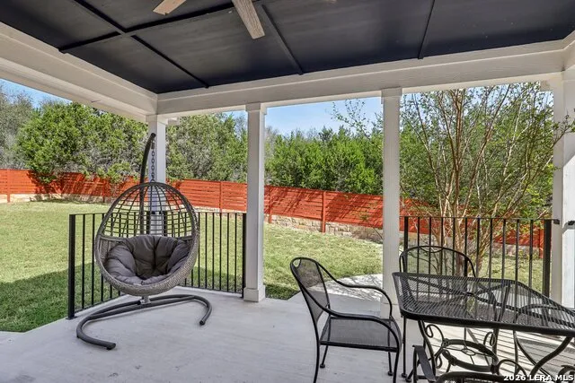 275 Stallion Springs Fischer, TX 78623