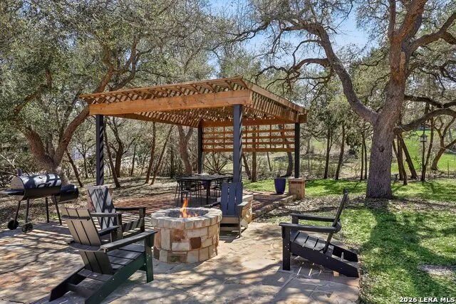 275 Stallion Springs Fischer, TX 78623