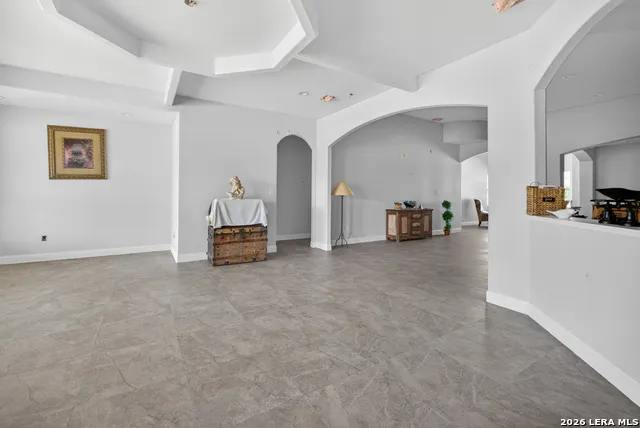 510 HIGH MDW Lytle, TX 78052