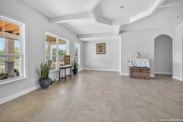 510 HIGH MDW Lytle, TX 78052