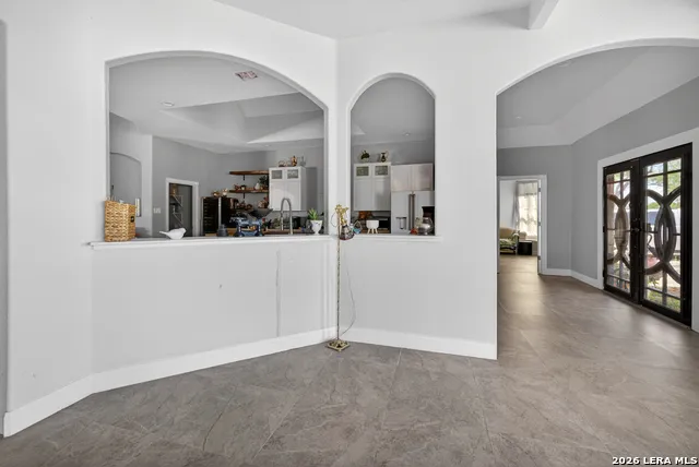 510 HIGH MDW Lytle, TX 78052