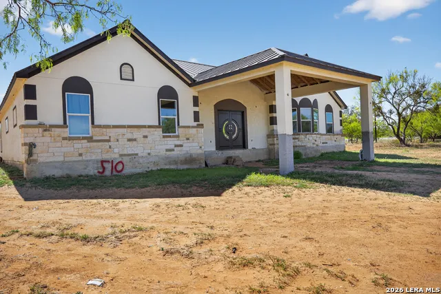 510 HIGH MDW Lytle, TX 78052