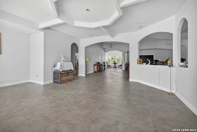 510 HIGH MDW Lytle, TX 78052