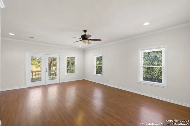 5450 Mazurek Schulenburg, TX 78956