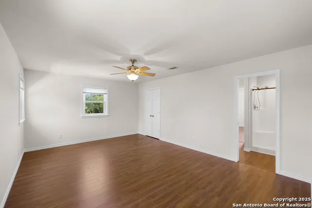 5450 Mazurek Schulenburg, TX 78956