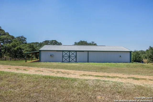 5450 Mazurek Schulenburg, TX 78956