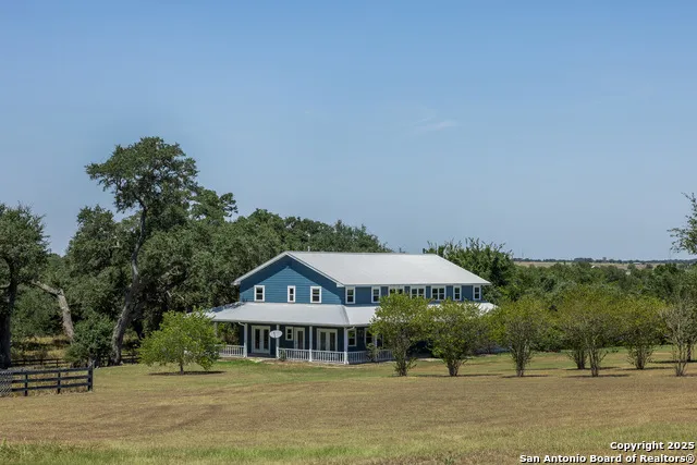 5450 Mazurek Schulenburg, TX 78956