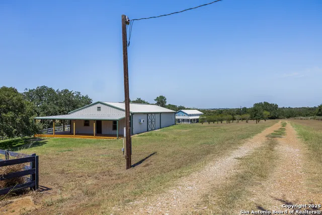 5450 Mazurek Schulenburg, TX 78956
