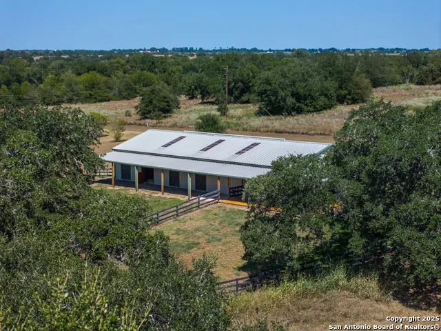 5450 Mazurek Schulenburg, TX 78956