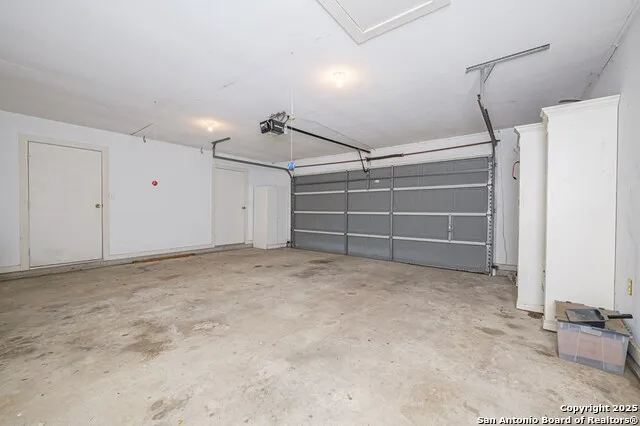 10416 7TH ST Pettus, TX 78146