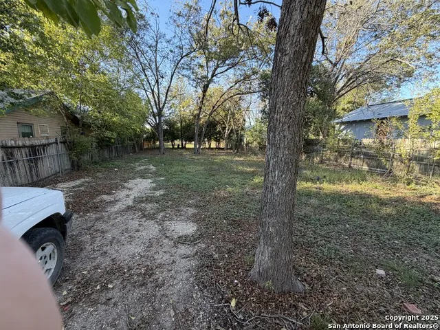 2044 Katy New Braunfels, TX 78130