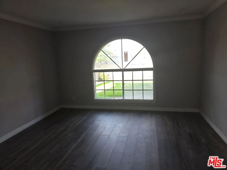 24823 Island Avenue Carson, CA 90745