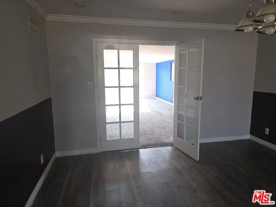 24823 Island Avenue Carson, CA 90745