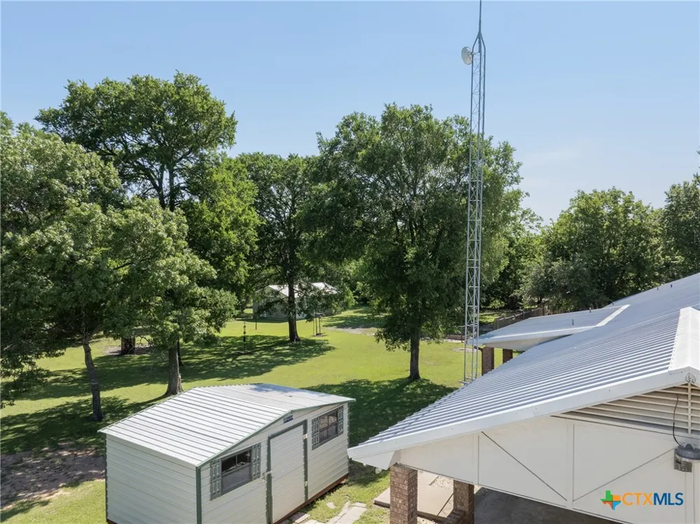 118 Deer Trail Bruceville Eddy, TX 76630