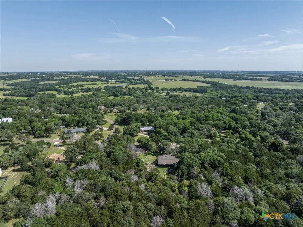 118 Deer Trail Bruceville Eddy, TX 76630