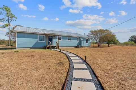 154 Caracara Lane