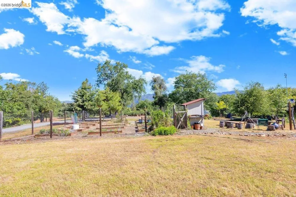 13700 Clements Rd Groveland, CA 95321